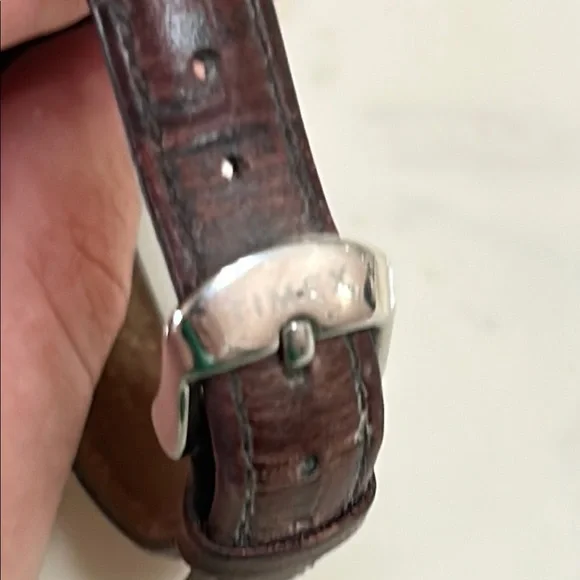 Timex Watch with Dark Brown Leather Strap - Picture 6 of 9